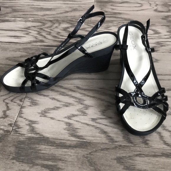 🌞🌻 Geox sandals size 7.5 - Picture 7 of 10